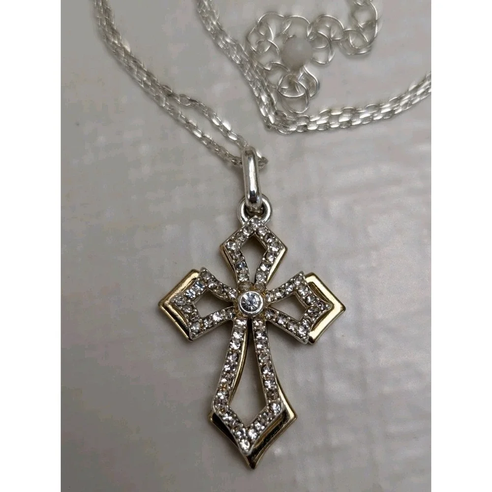 Vintage Avon Rhinestone Cross Pendant Necklace Gold Tone‎ Religious